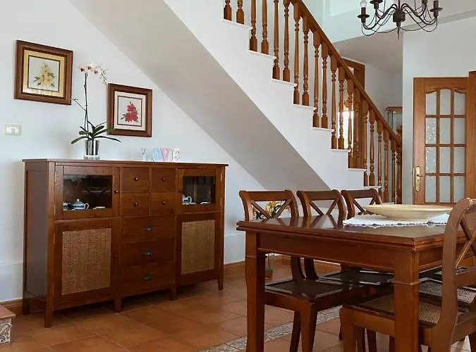 Semesterbostad Casa Mariet La Hidalga